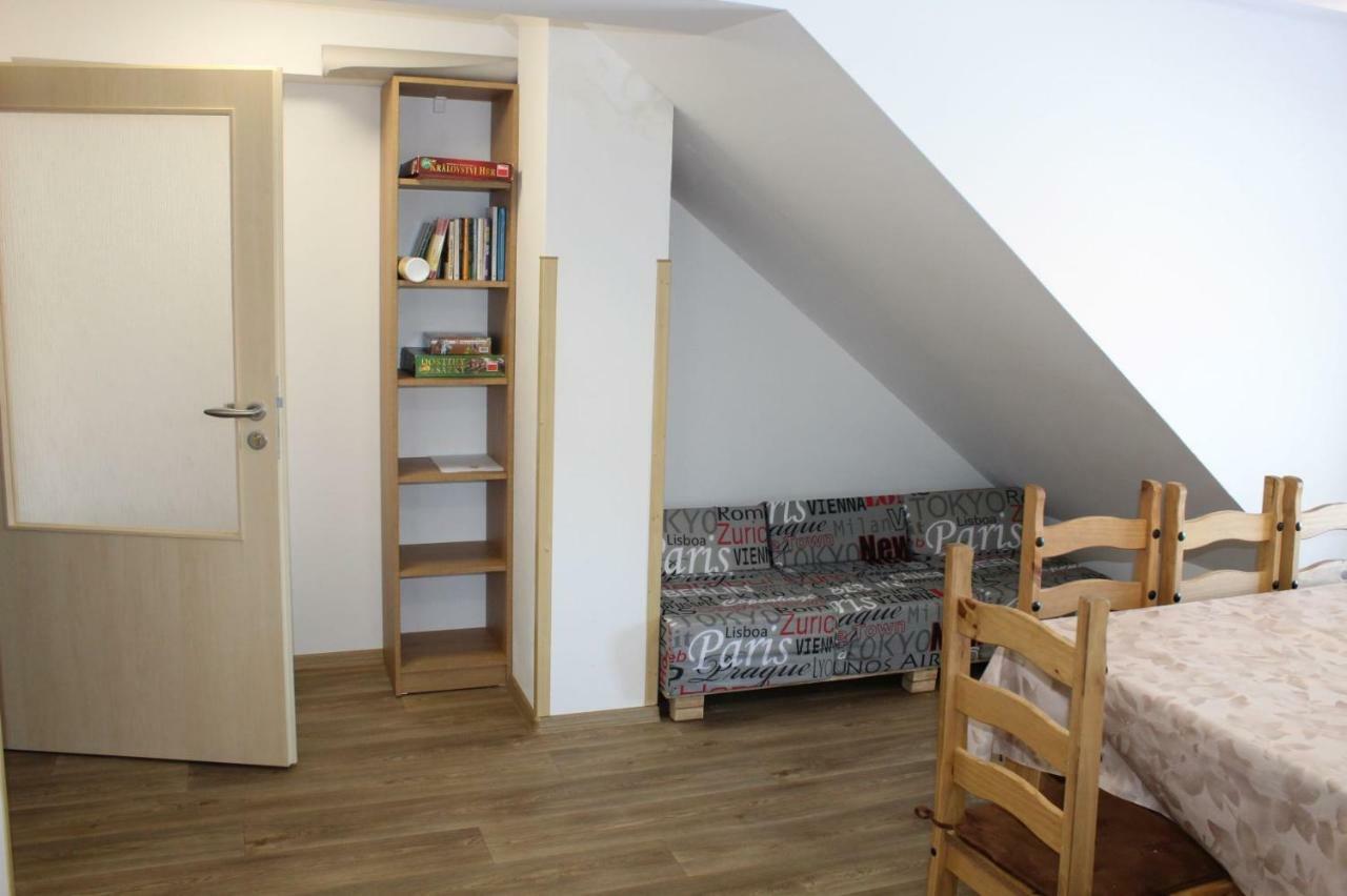 Buchtuv Statek Villa Vendoli Bagian luar foto