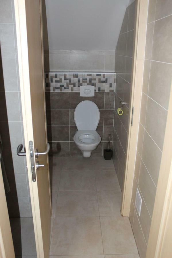 Buchtuv Statek Villa Vendoli Bagian luar foto