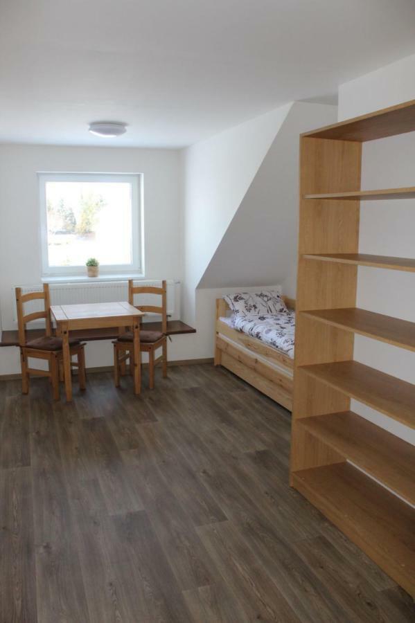Buchtuv Statek Villa Vendoli Bagian luar foto